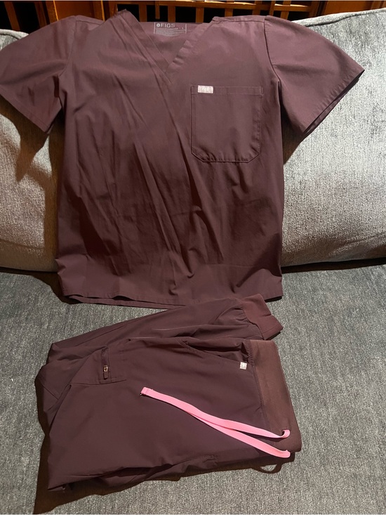 Figs Pants - Figs mocha and pink scrubs
